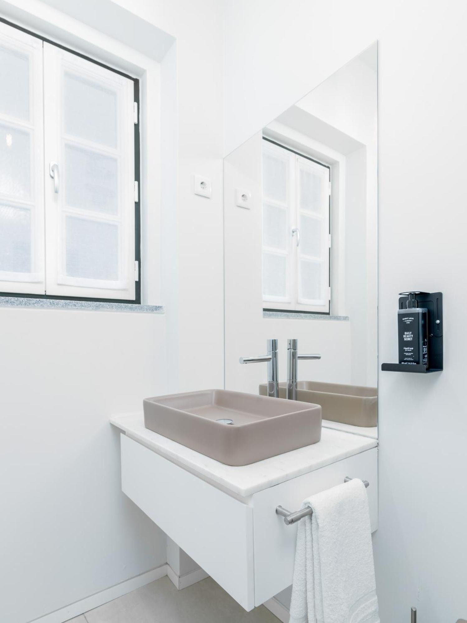 Limehome Evora Rua De Machede 61 Δωμάτιο φωτογραφία